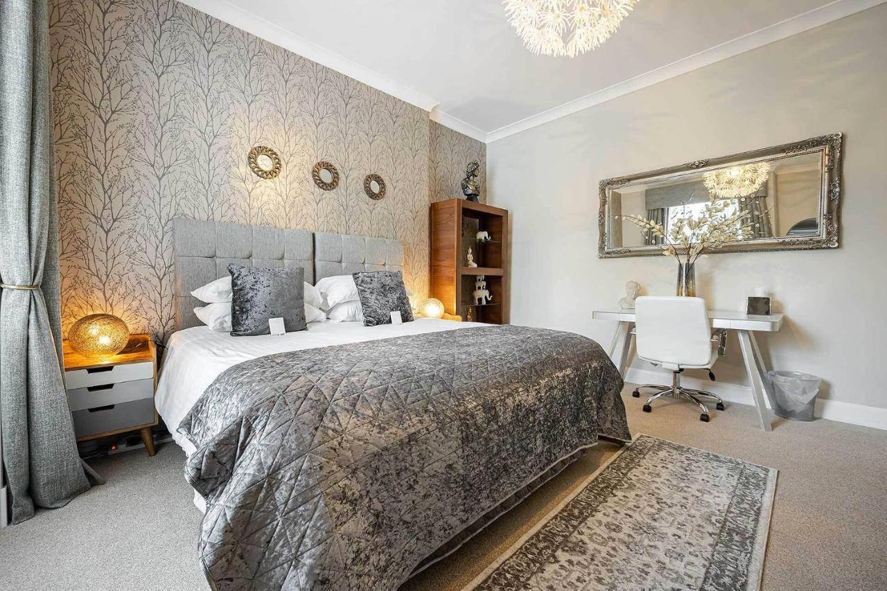 Carmel Apartments Falkirk Habitación foto